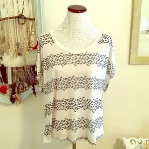 +Size Oatmeal School Fish Scoop Neck Top